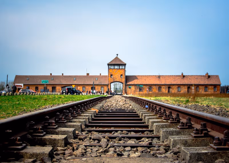 Geführte Ganztagestour Auschwitz Birkenau und Salzbergwerk Wieliczka
